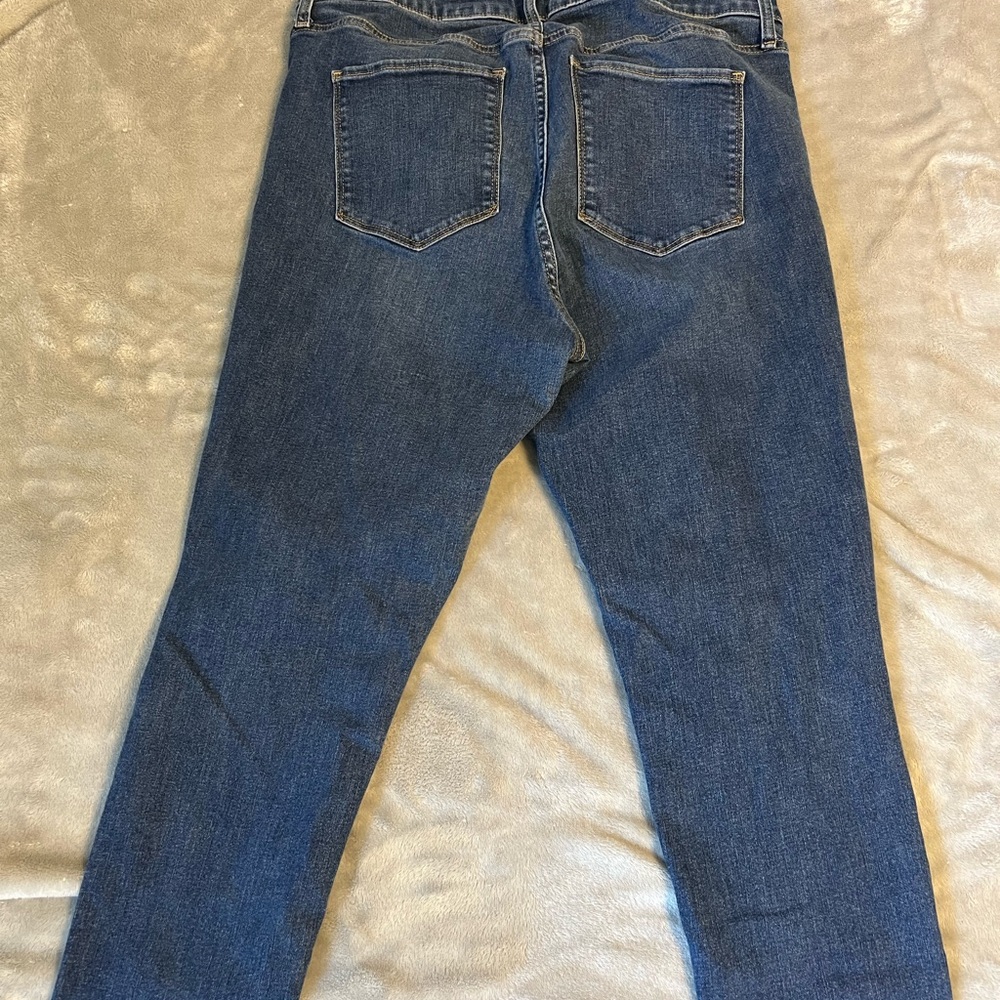 Jegging, High Rise Jeans - Picture 2 of 4